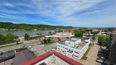 This building is great for any owner-occupier looking for a full