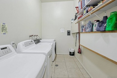 Welcome to this functional and stylish VA-approved studio condo - photo 41