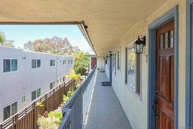 Welcome to this functional and stylish VA-approved studio condo - photo 42