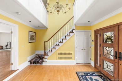 Rising along one of the most prestigious stretches of shoreline - photo 6
