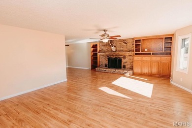 (private lake, pond, creek) Home For Sale in Dixon Missouri