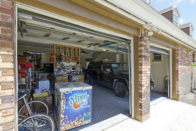 Welcome to this spacious 4-bedroom, 2.5-bath pool home located - photo 3