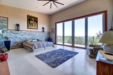 Enjoy sweeping Monterey Bay views, as far as your eyes can see - photo 19