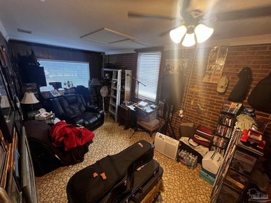 This meticulously cared-for home boasts numerous upgrades - photo 3