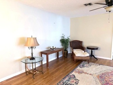CONDO BEAUTIFUL!! This partially furnished end condo is updated - photo 23