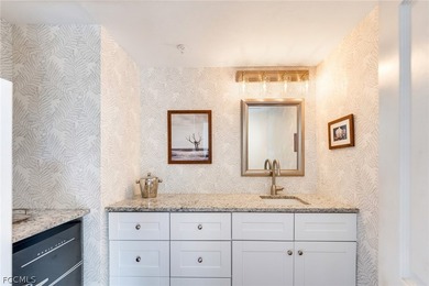Elevated luxury retreat on coveted Useppa Island in the aquatic - photo 37