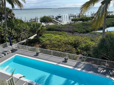 Elevated luxury retreat on coveted Useppa Island in the aquatic - photo 40