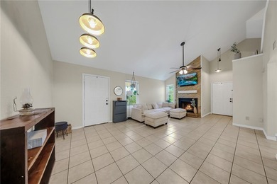 Charming and well-maintained, this 2-bedroom, 2-bath townhome - photo 10