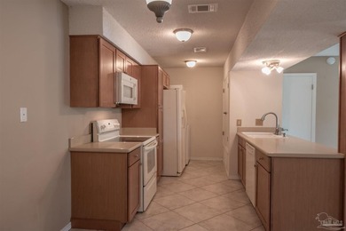 Uptown Northeast condominium living in fabulous condition and - photo 8