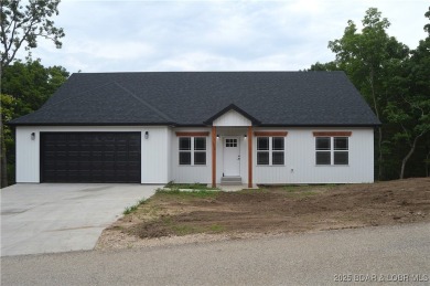 Lake Home For Sale in Lake Ozark, Missouri