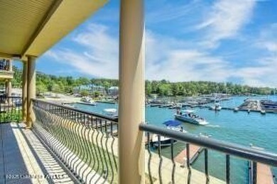 Turnkey unit in A Building Harbor Pointe. A204 is a 3-bedroom 3 - photo 3