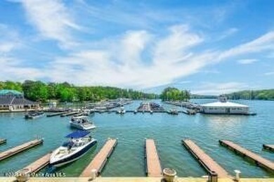 Turnkey unit in A Building Harbor Pointe. A204 is a 3-bedroom 3 - photo 4