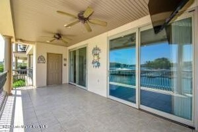 Turnkey unit in A Building Harbor Pointe. A204 is a 3-bedroom 3 - photo 6