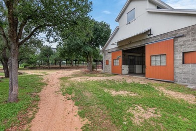 Experience the ultimate Texas Hill Country lifestyle at 3307 - photo 12