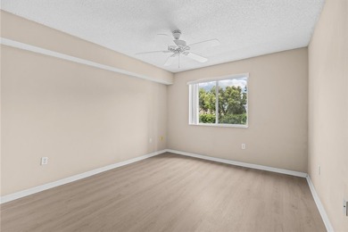 Welcome to Laguna of Vero Beach! Highly motivated seller - photo 17