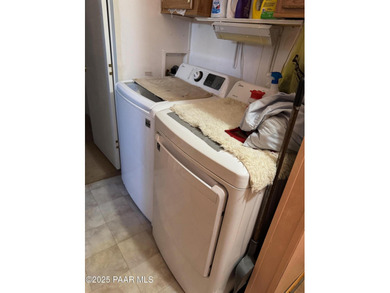 Welcome to this charming starter home in the heart of Cordes