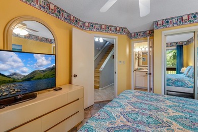 This beautiful 2 bedroom PLUS loft, making the condo live like a - photo 8