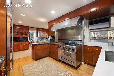 Luxurious Duplex Residence with Direct Central Park Views on - photo 10