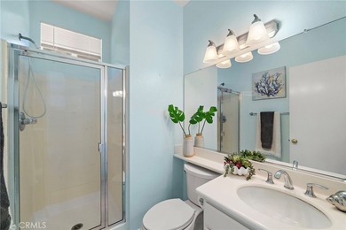 Stunning beautifully upgraded single family detached home in the - photo 17