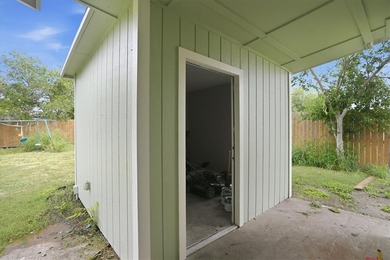 Welcome to 1221 Bernice, a beautifully updated 4-bedroom, 1-bath - photo 22
