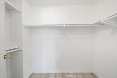Stunning beautifully upgraded single family detached home in the - photo 24