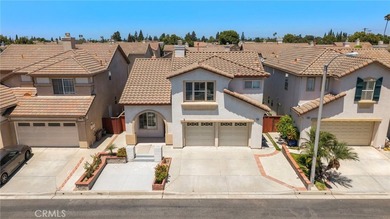 Stunning beautifully upgraded single family detached home in the - photo 35
