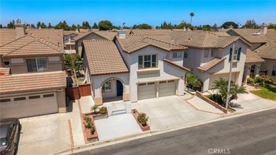 Stunning beautifully upgraded single family detached home in the - photo 36