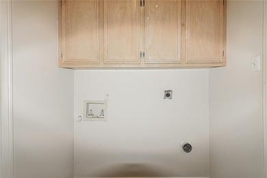 Introducing 7706 Impala Dr, a residence featuring fresh interior - photo 9