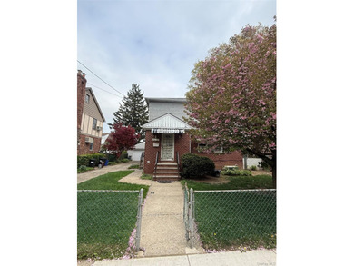 Being sold for land value. R3X allows for the construction of a - photo 2