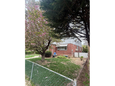 Being sold for land value. R3X allows for the construction of a - photo 5