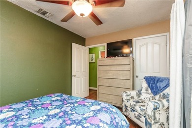Great big, beautifully shaded back yard with an oversized - photo 25