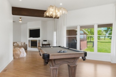 West Plains, MO Luxury Home in Golf Course Subdivision for Sale - photo 8