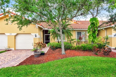 (private lake, pond, creek) Home For Sale in Vero Beach Florida