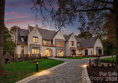 Welcome to 433 Highland Forest Drive-an extraordinary estate set - photo 2