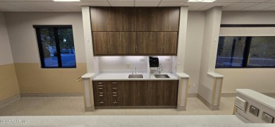 Prime Medical Office Building For Sale and/or For Lease. Ideal