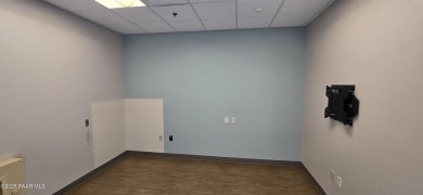 Prime Medical Office Building For Sale and/or For Lease. Ideal