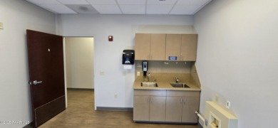 Prime Medical Office Building For Sale and/or For Lease. Ideal