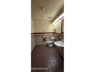 Prime Medical Office Building For Sale and/or For Lease. Ideal