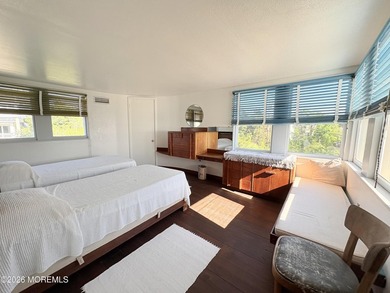 LOCATION! LOCATION! LOCATION! Exceptional bayfront opportunity - photo 39