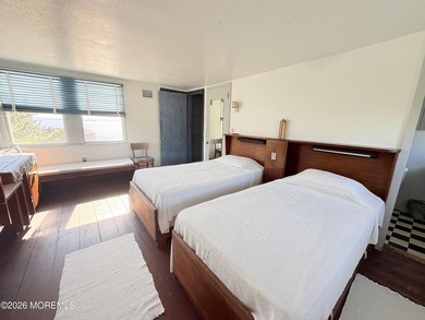 LOCATION! LOCATION! LOCATION! Exceptional bayfront opportunity - photo 40