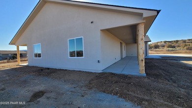 NEW CUSTOM BUILT HOME WITH WONDERFUL VIEWS ON 1.27 ACRE PARCEL