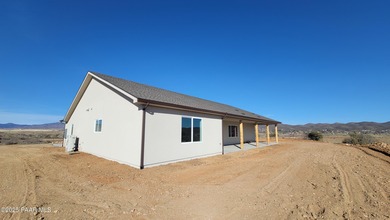 NEW CUSTOM BUILT HOME WITH WONDERFUL VIEWS ON 1.27 ACRE PARCEL