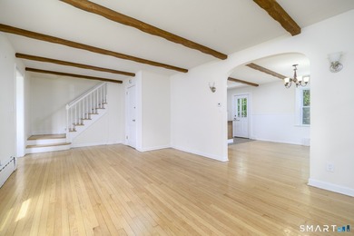 Welcome to 206 Ridgefield Ave located in Mill Hill neighborhood - photo 7