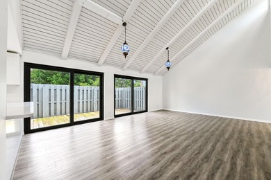 Corner unit villa features 2 bed, 2 bath, large den (could be a - photo 11