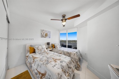 EXPERIENCE THE EPITOME OF OCEANFRONT LIVING WITH UNPARALLELED - photo 20