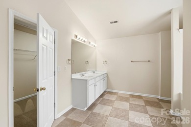 Welcome to this beautifully updated 5-bedroom, 3-bathroom home - photo 25