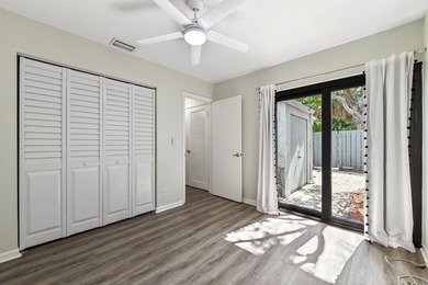 Corner unit villa features 2 bed, 2 bath, large den (could be a - photo 25