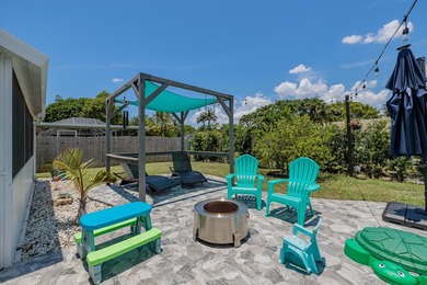 Step into this immaculate, model-like 3BR/2BA home with a den in - photo 26
