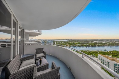 EXPERIENCE THE EPITOME OF OCEANFRONT LIVING WITH UNPARALLELED - photo 27