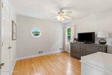 A family-ready Center Hall Colonial in the Cedar Grove - photo 27